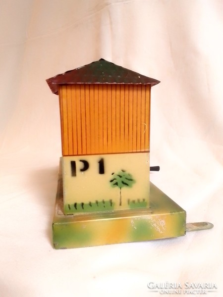 Old Kibri railway crossing guard booth barrier 0-1 train model field table additional board game