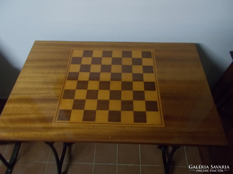 Inlaid chess table, chess table