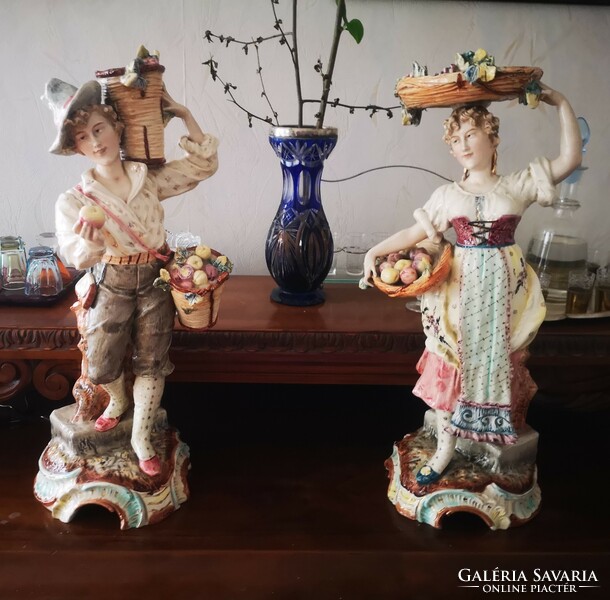 A wonderful, huge Italian pair of colorful majolica earthenware, a really special decorative collection