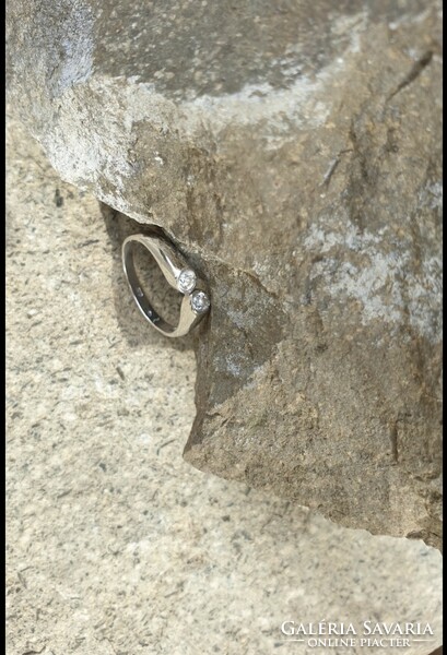 Női Fehérarany gyűrű cirkóniumból kővel