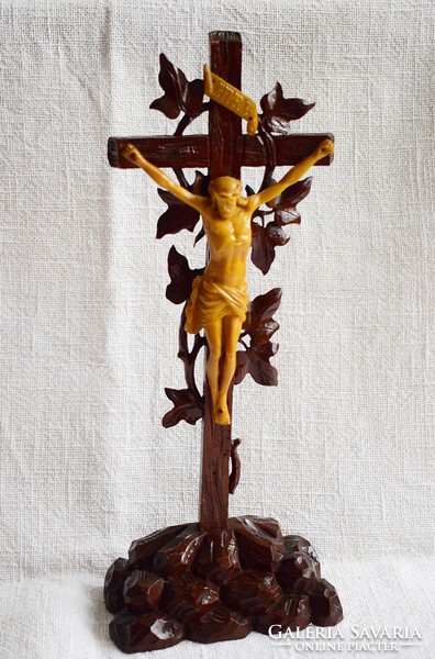 Old crucifix corpus carved wood, tabletop 40.5 cm (01)