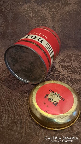 Antique metal box, Ceylon tea tin box (m3668)