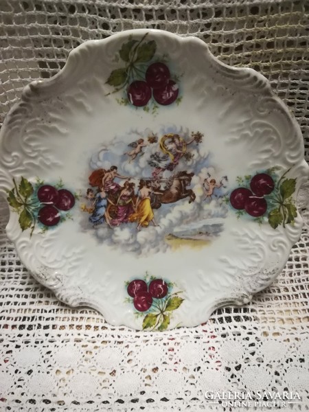 Porcelain decorative plate, cake plate