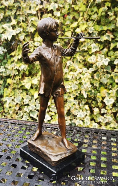 Peter Pan - bronze statue
