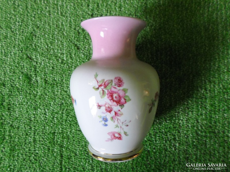 Antik, színátmenetes rózsaszín öblös hollóházi váza