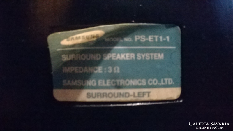 Pair of Samsung home theater speakers