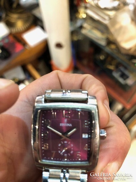 Festina women's wristwatch, mechanical, vintage, in working condition.