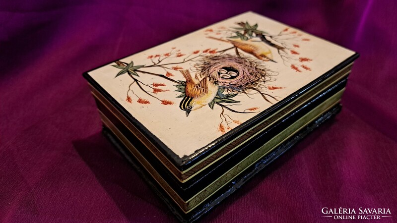 Antique lacquer box with birds, lacquered wood gift box 2. (L3576)