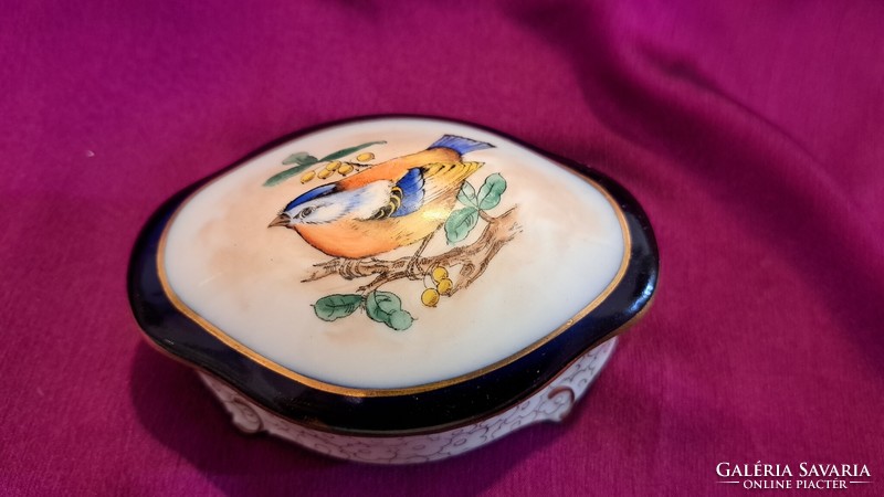 Antique bird porcelain box, box (l3577)