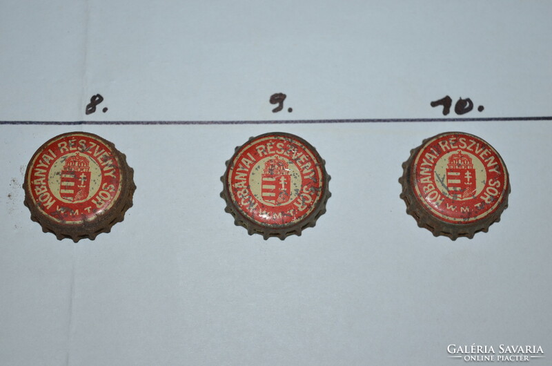 10 painted, small coat of arms wmt cork beer caps (Kőbánya share beer)