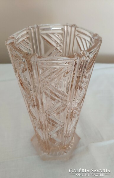 Vintage rózsaszín öntött üveg váza