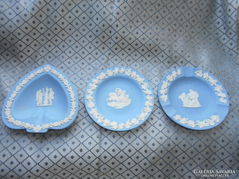 3 Wedgwood jasper porcelain bowls with embossed antique scenes