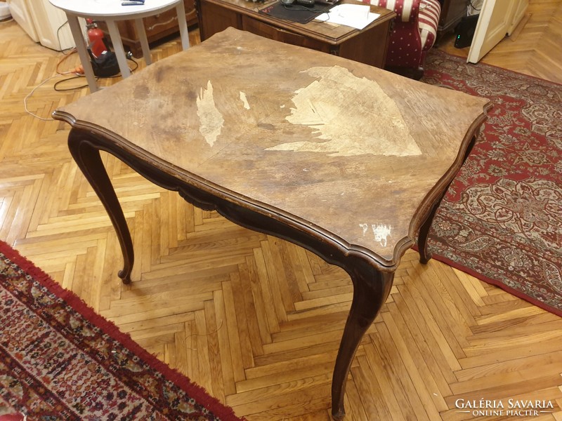 Baroque table damaged