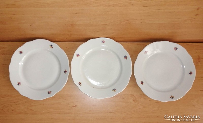 Zsolnay porcelain flower pattern flat plate 3 pieces in one dia. 24 cm (male)