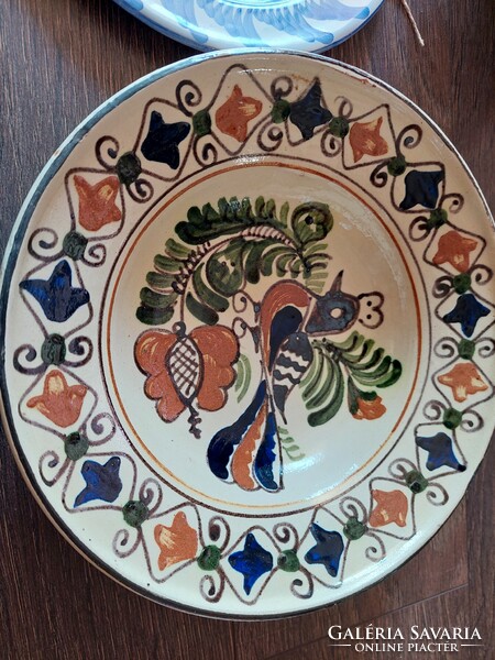 Korondi bird, openwork haban, etc. plates together with 5 farmhouse decorations