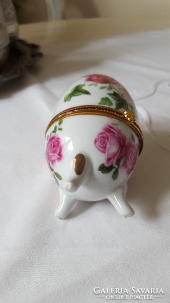 Rózsás,tojás alakú porcelán szelence,ékszertartó