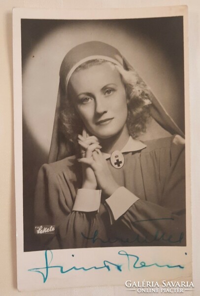 Signed photos of famous Hungarian actors from the 1940s