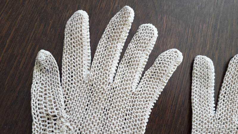 Old women's lace gloves crochet vintage gloves