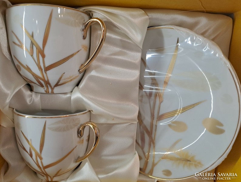 2 Personal tea sets (bona dea)