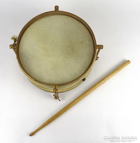 1M588 old metal frame small drum pioneering drum