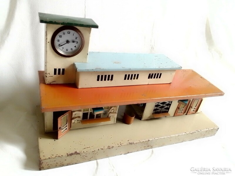 Antique kibri 0 model railway station building clock extra details us zone field table accessory