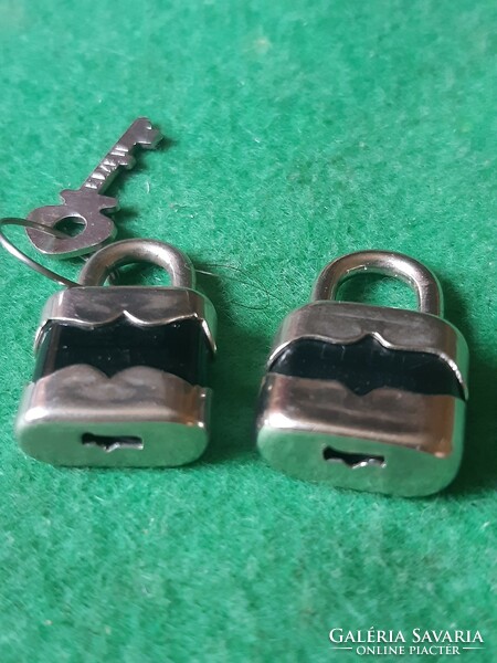 2 Mini Padlocks