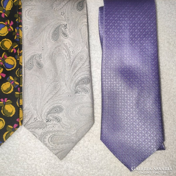 10db  nyakkendő egyben