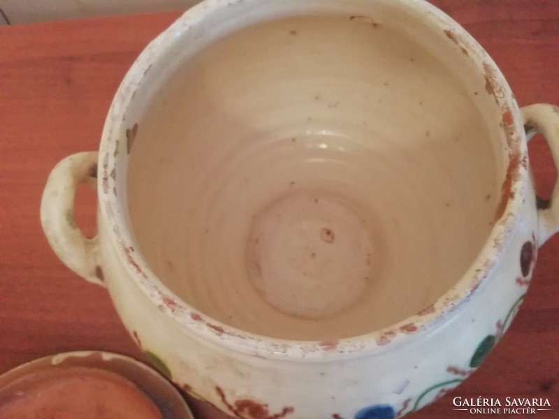 Rare ceramic pot