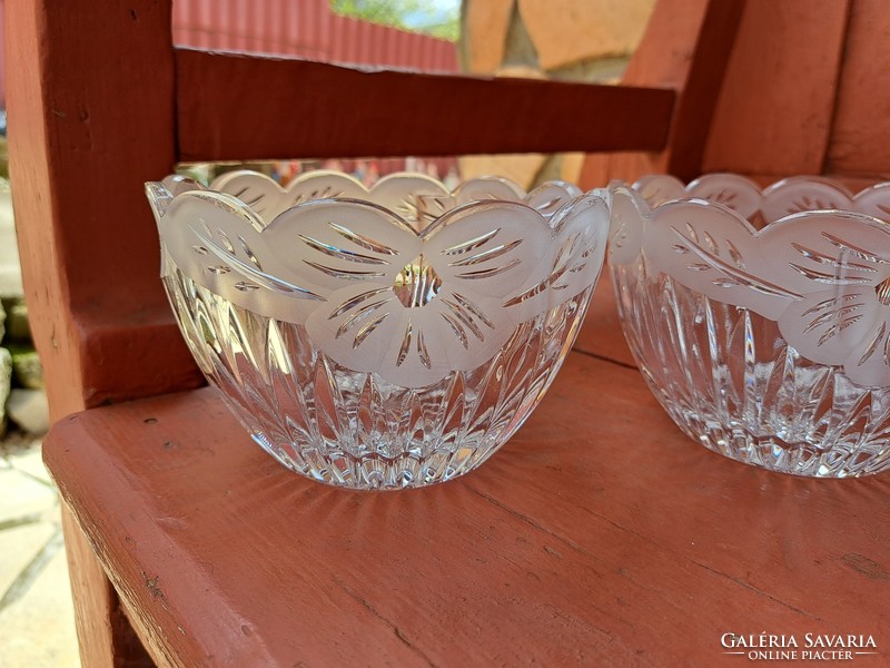 Beautiful crystal sugar bowl centerpiece smaller serving bowl bowl nostalgia collectors