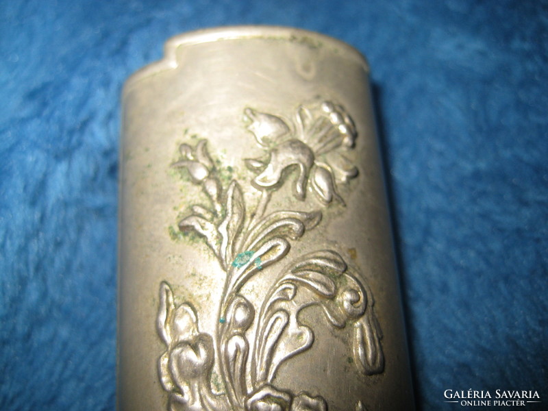 Decorative lighter holder, 2.8 x 7 cm