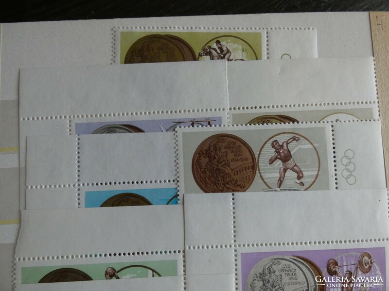 Postal clean Hungarian stamps 3-4.