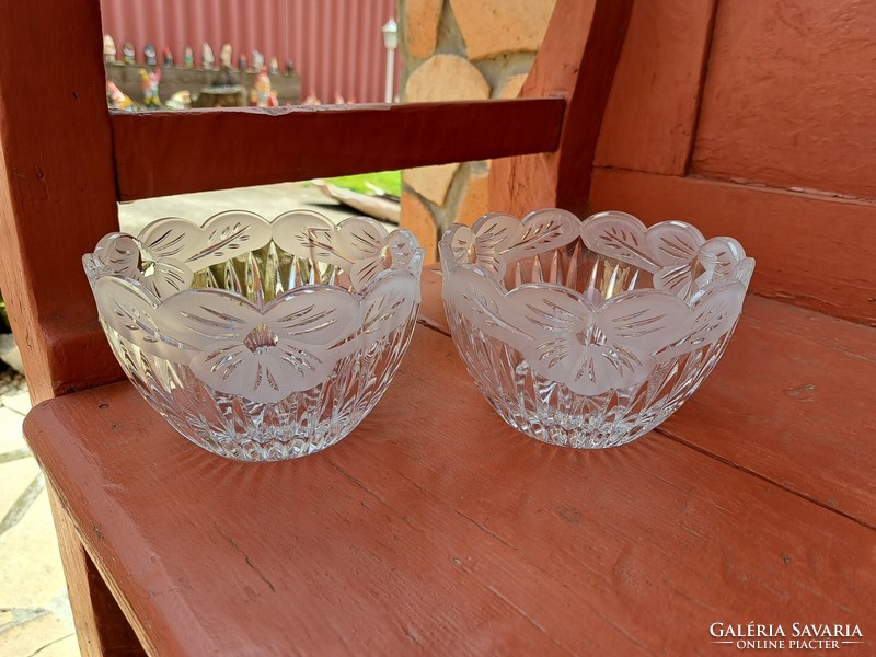 Beautiful crystal sugar bowl centerpiece smaller serving bowl bowl nostalgia collectors