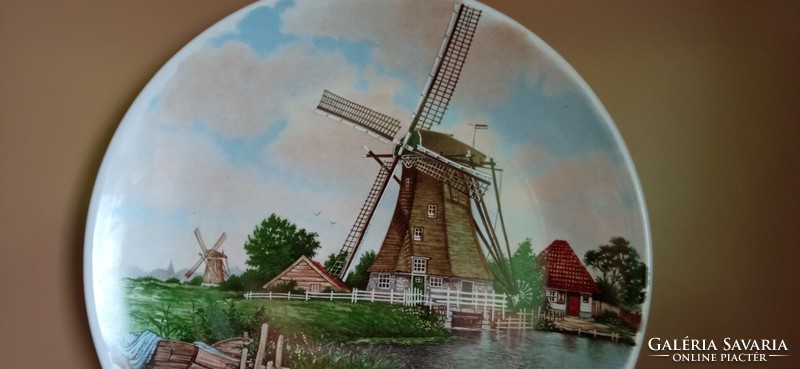 Dutch decorative plate