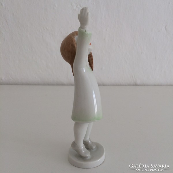 Hollóházi porcelán figura - Káldor Aurél - Integető Kislány - Éva - Évi
