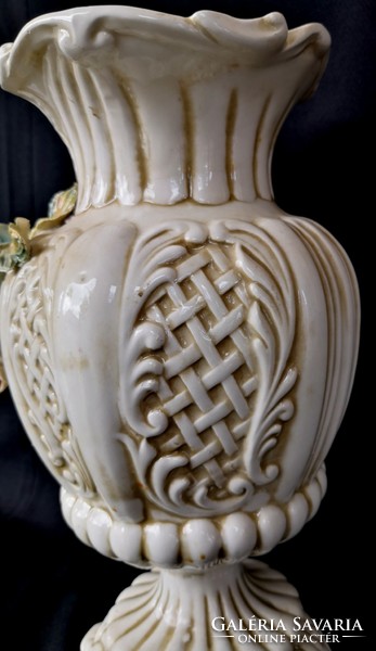 DT/171 – Capodimonte barokkos váza