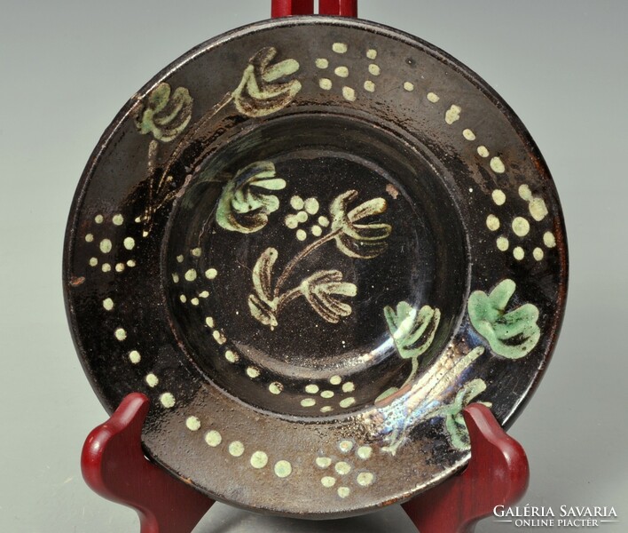 Wall plate from Transylvanian Torda or Banffyhunyad, second half of the 19th century, glazed earthenware,