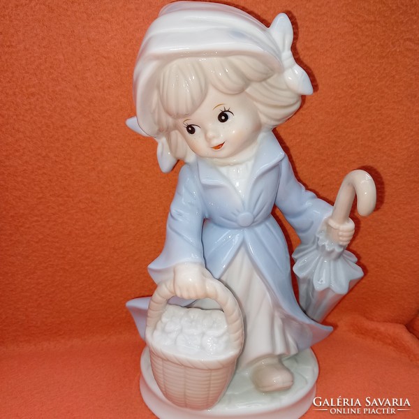 "Kisfiú +kislány esernyővel ". 2db német, porcelán figura párban.