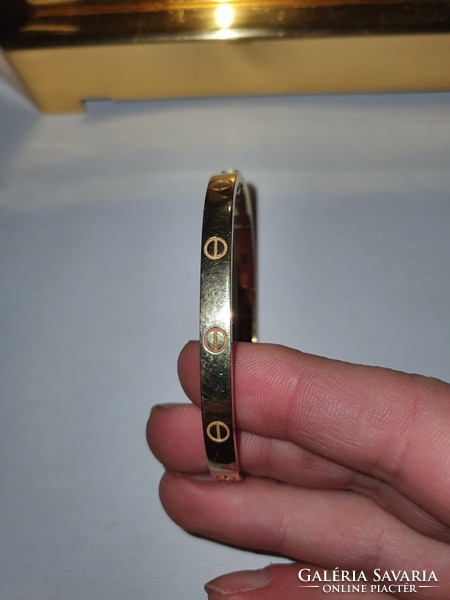 Cartier unixes bracelet for men and women - there is no gold jewelry like it for that price on the Hungarian market