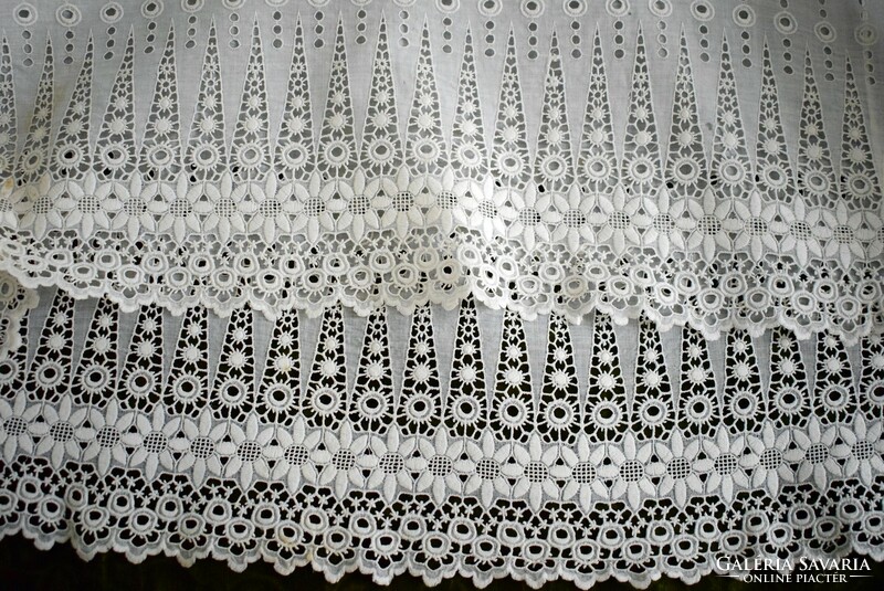 Rendkívül dekoratív vékony hímzés pamut föggöny szoknya drapéria vitrázs készítéshez 180x36cm
