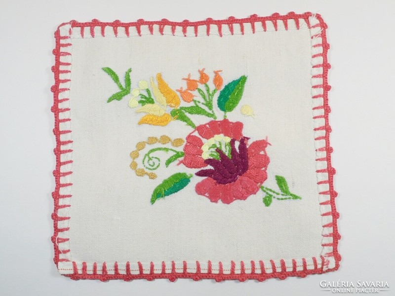 Embroidered Kalocsa tablecloth, centerpiece