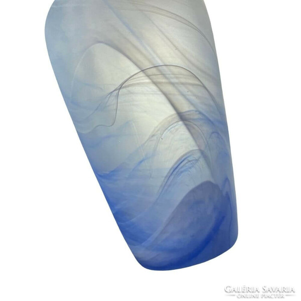Kék öblös nagyméretű fátyolos cseh váza
