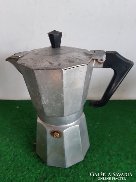 5 percolator coffee machines for sale together, in the condition shown in the picture!