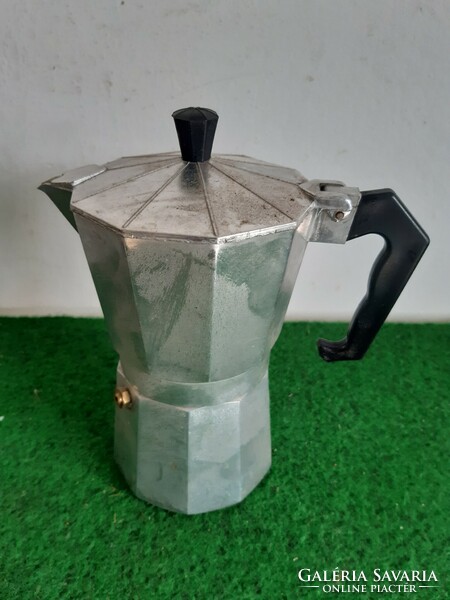 5 percolator coffee machines for sale together, in the condition shown in the picture!