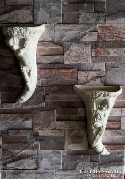 Dt/180 – staffordshire creamware putt wall mount
