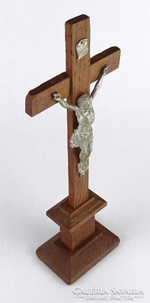 1M640 old wooden crucifix on pedestal 26 cm