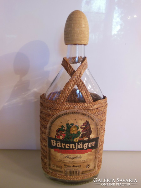 Bottle - straw case - 27 x 11 x 7 cm - glass - retro - Austrian - flawless