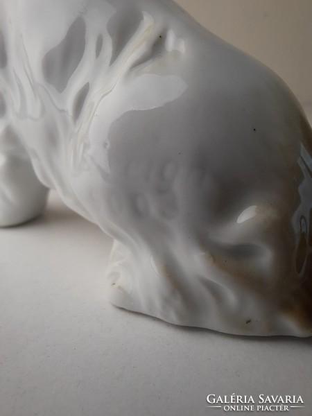 Retro porcelán szobor, kiskutya figura