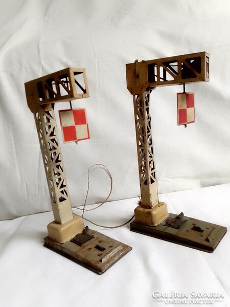 Two antique old railway signposts jep france model 0 1920-30 field table accessory board game