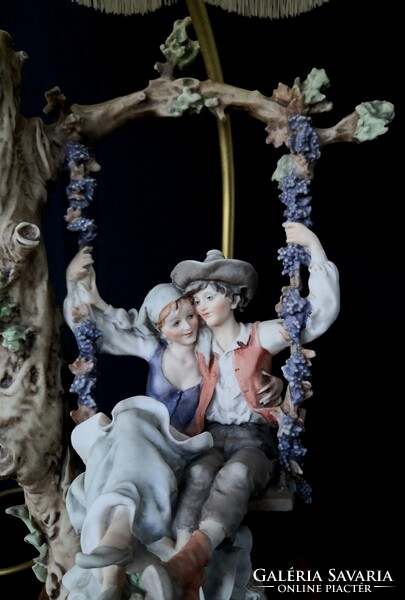 Dt/179 – giuseppe armani (capodimonte) figural table lamp