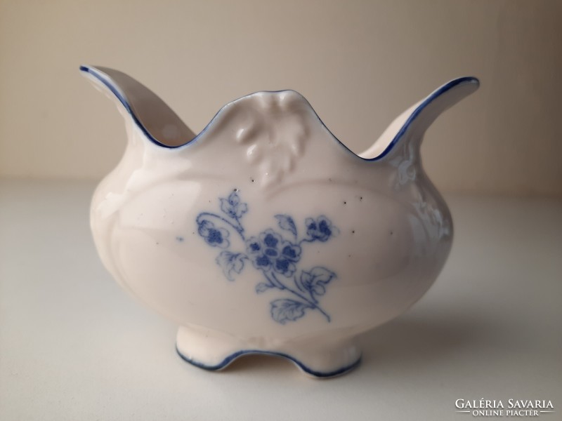 Antik porcelán tálka, kis váza, festett képpel
